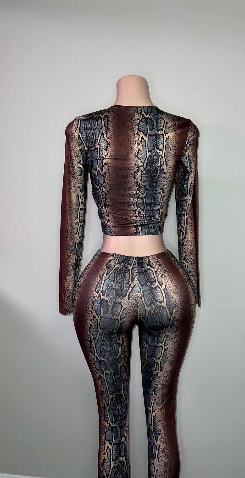 Python Print Top & Flare Pants